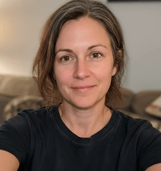 Lifestyle photograph of a woman at home